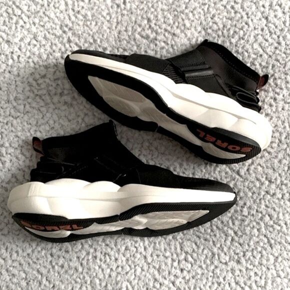 Sorel Explorer Defy Mid Top Sneaker - Picture 4 of 8